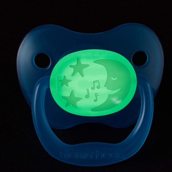 Amazon Brand - Mama Bear Glow-in-the-Dark Baby Pacifier - Image 3